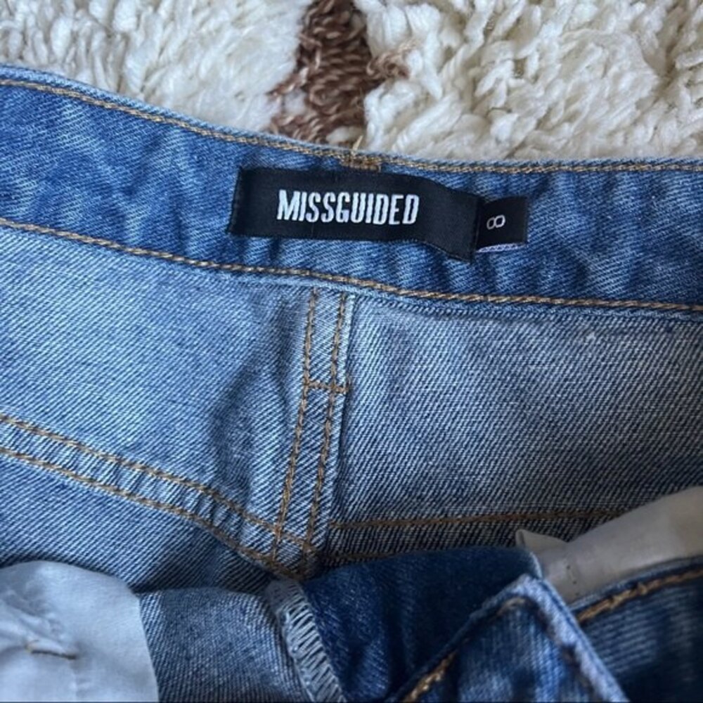 Misguided Blue Riot Embroidered Rose Ripped Mom Jeans 8 - Picture 5 of 9
